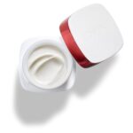 L'Oreal Paris Anti-Ageing Night Cream, With Pro-Retinol and Fibrelastyl, Hydrated & Smoother Skin, Revitalift, 50ml - Image 2